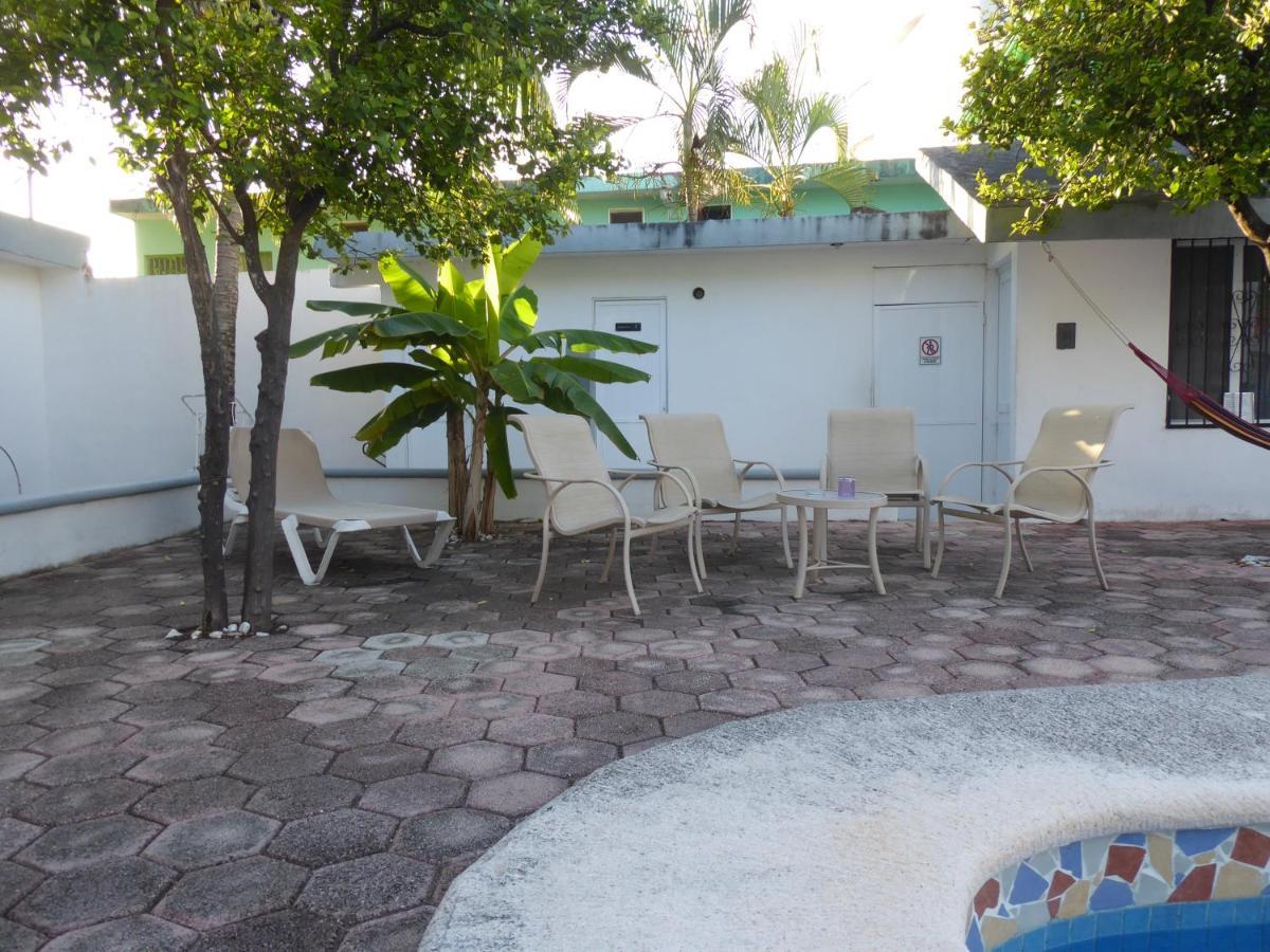 Claro De Luna Playa del Carmen Exterior photo